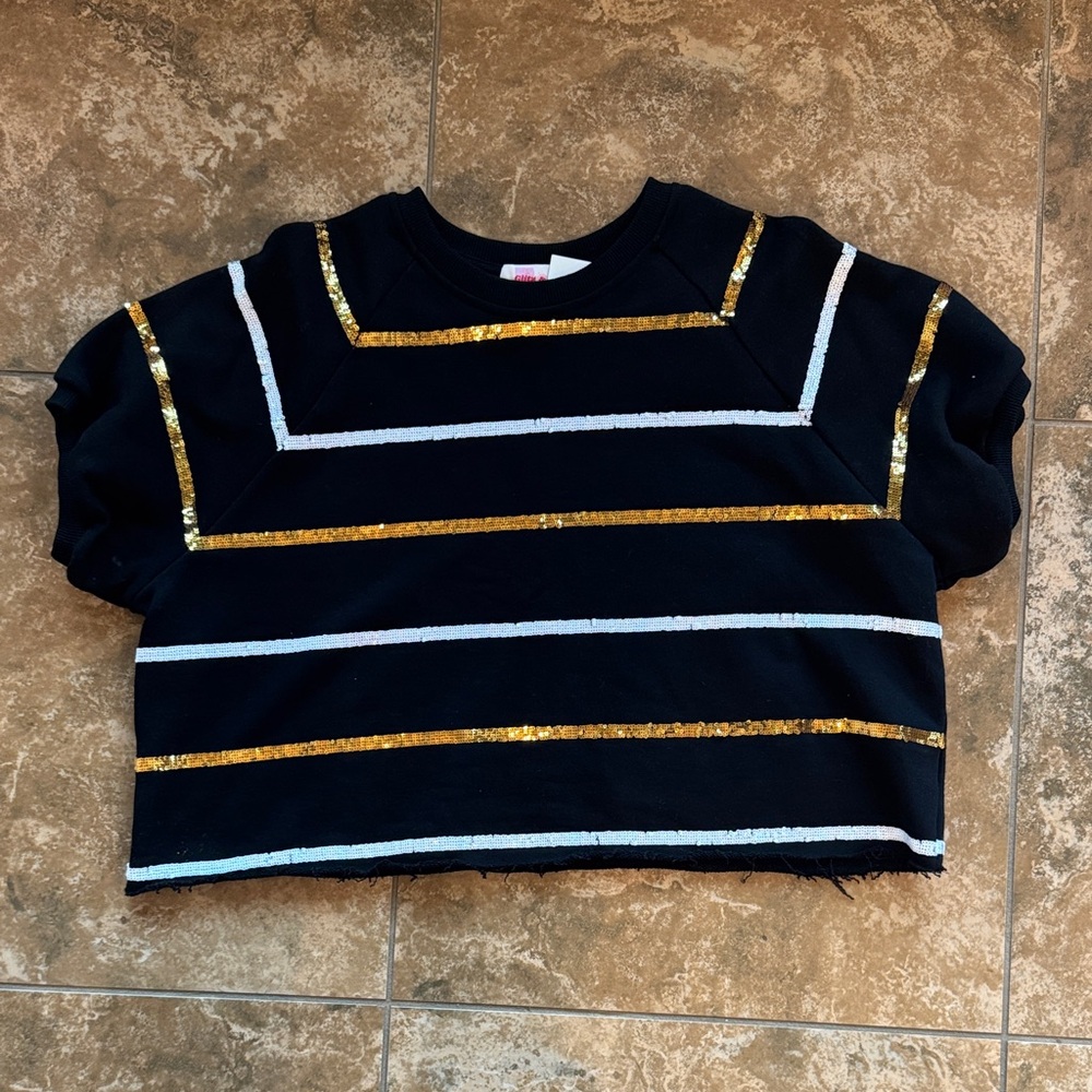 Black & Gold Top